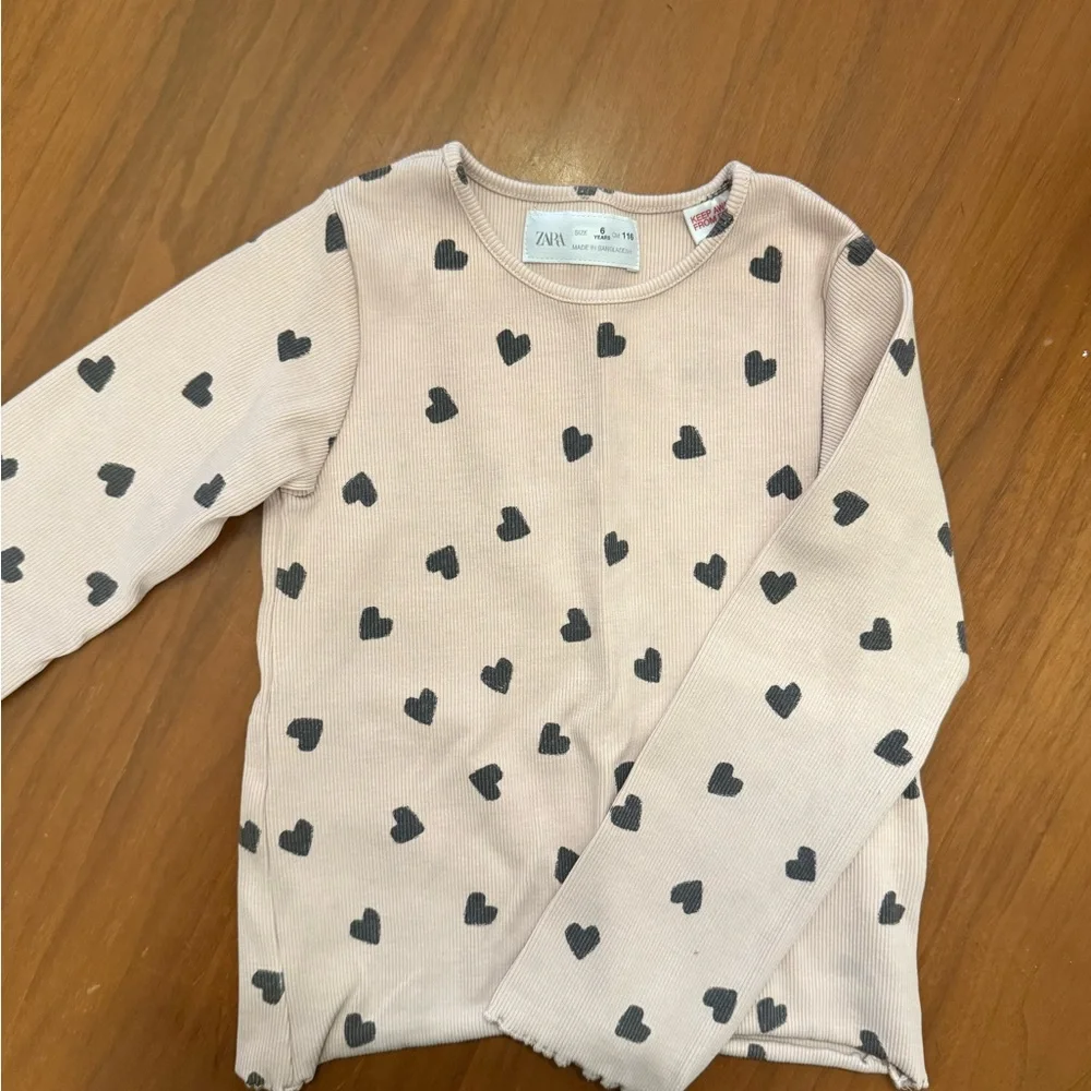 Zara Kids Long Sleeve Heart Top - Cream and Black - Picture 1 of 2